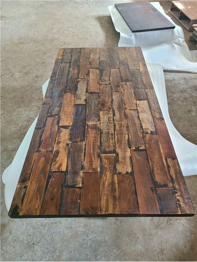 Veneer Lama Elm Desktop